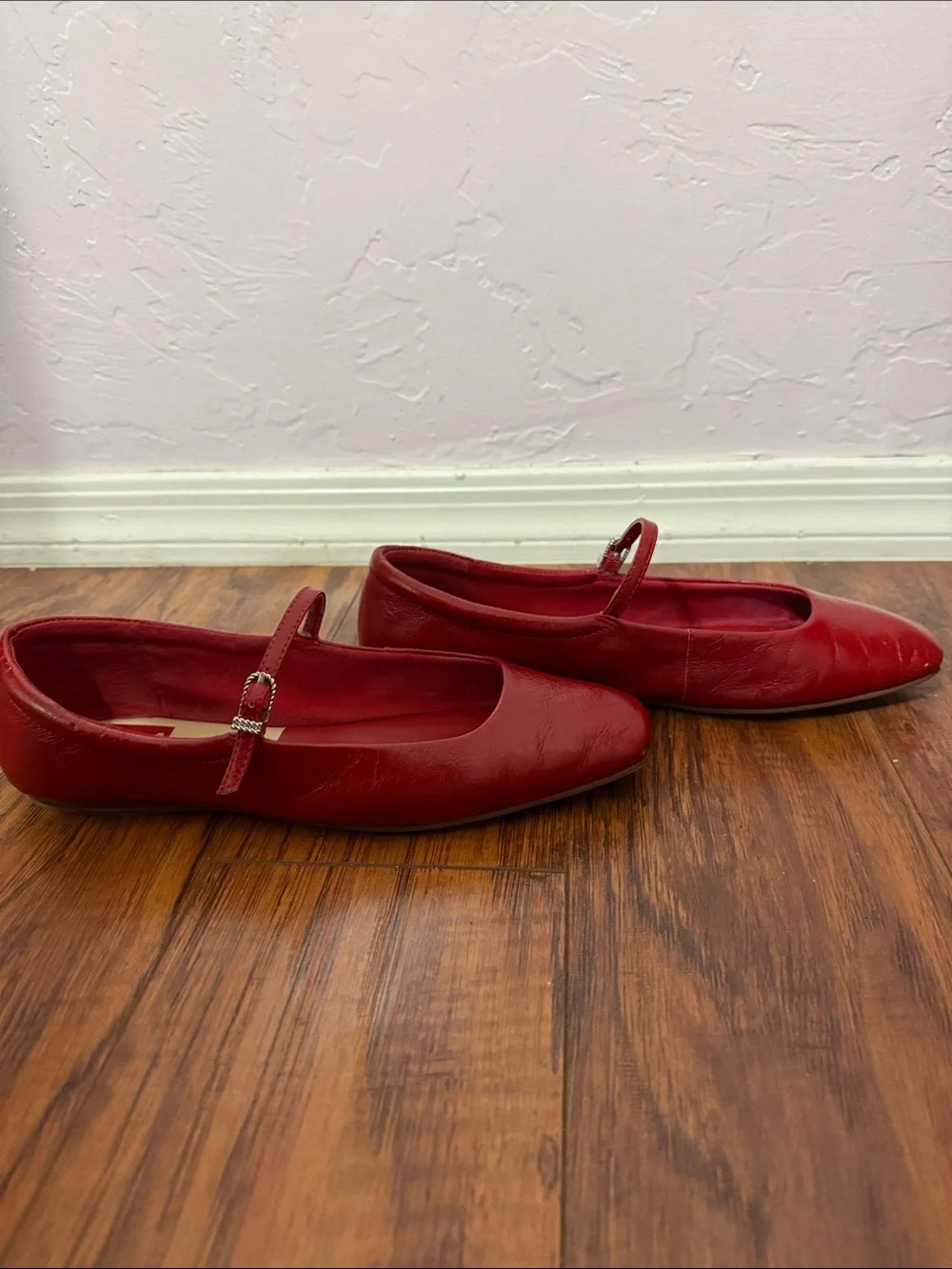 Dolce Vita Reyes Ballet Flats Red Crinkle Patent - Picture 2 of 4